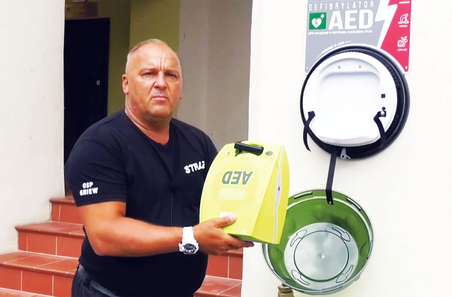 Pierwszy defibrylator AED w Gminie Gniew