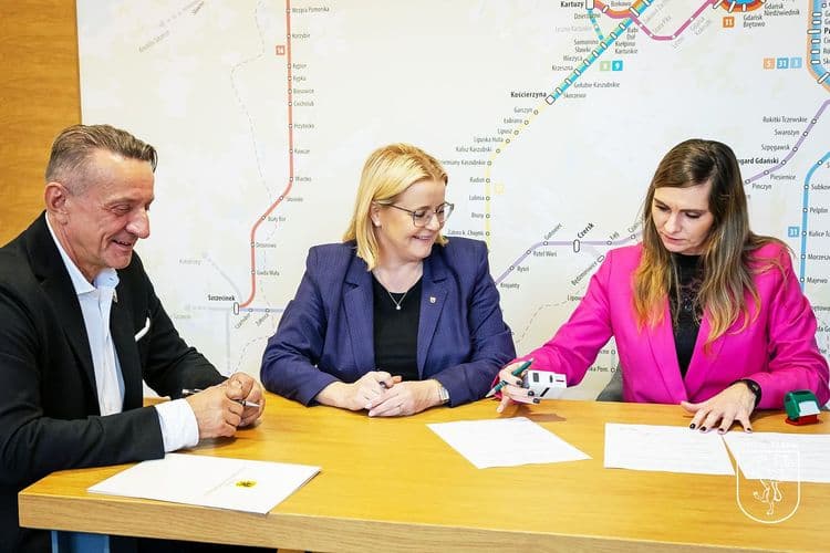 Uroczystego podpisanie umów z FOGR