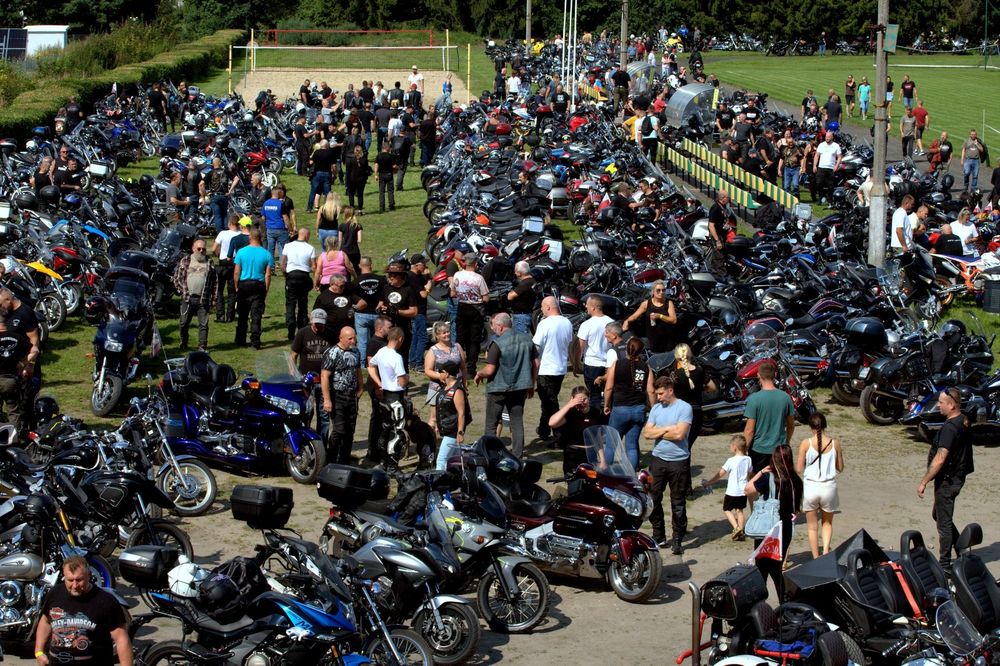 Tłumy gości na IV Spacerze z opowieściami 