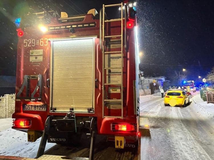 Okradli strażaków podczas akcji ratowniczej - apel o zwrot sprzętu